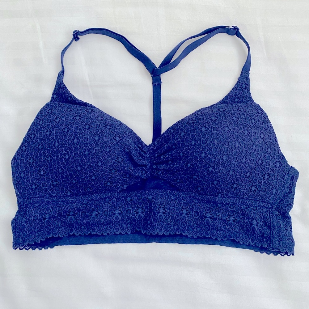 Victoria’s Secret: Body by Victoria Navy padded lace Bralette - XS